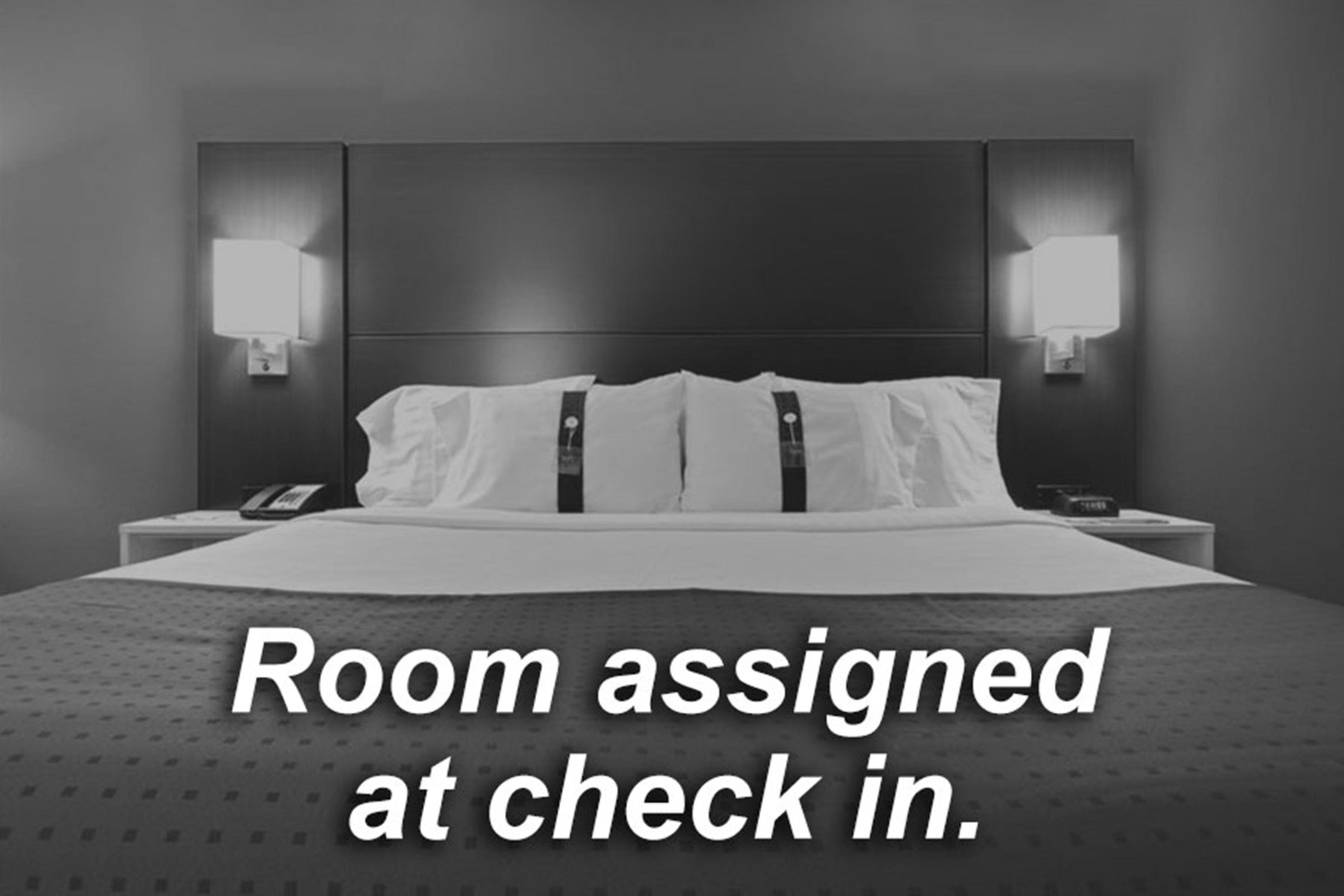 Holiday Inn Express & Suites Fort Dodge By Ihg Екстериор снимка